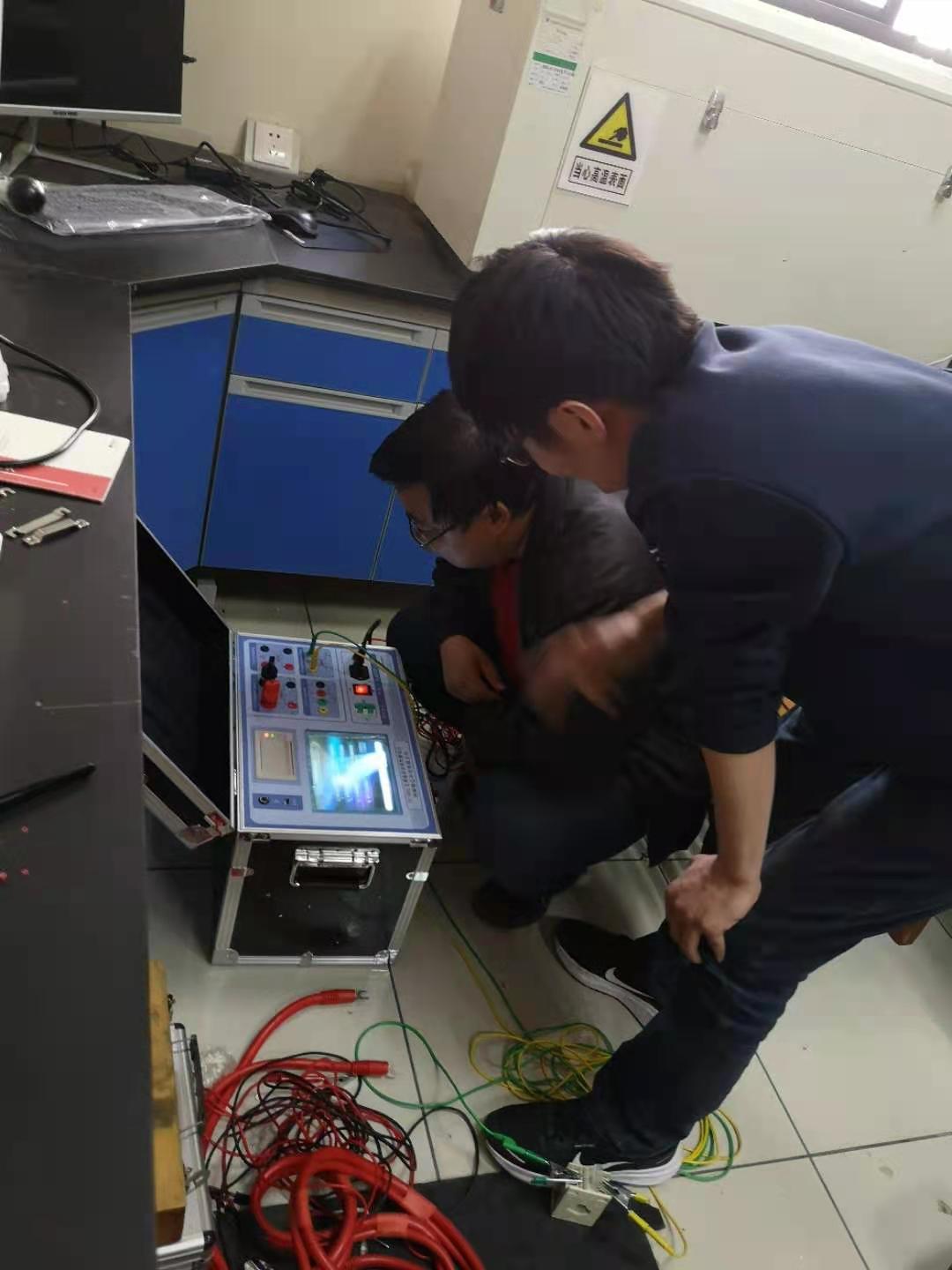 云南省建筑科學(xué)研究院投影儀2021042305.jpg